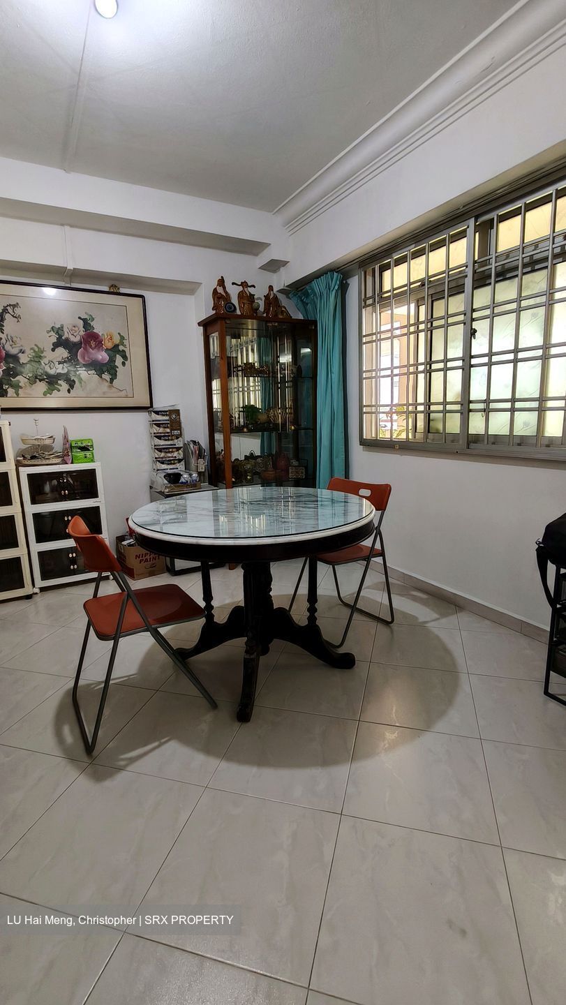 Blk 851 Woodlands Street 83 (Woodlands), HDB 5 Rooms #631102031